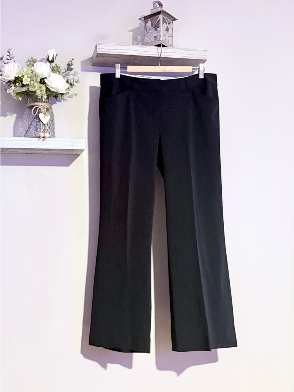 Elie Tahari Dress Pants Size 32 Black Tailored Career Pants Like New